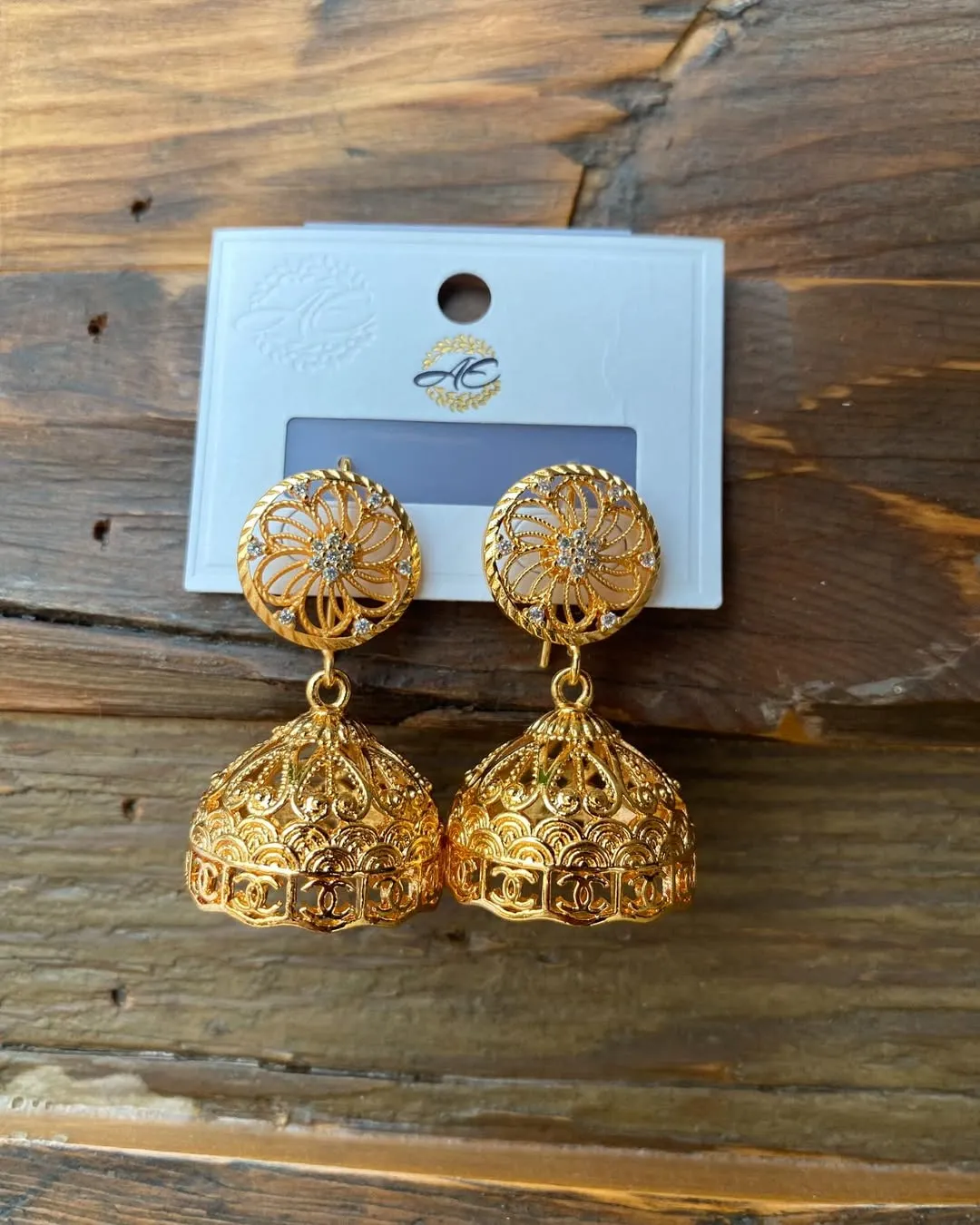 Golden glow earrings