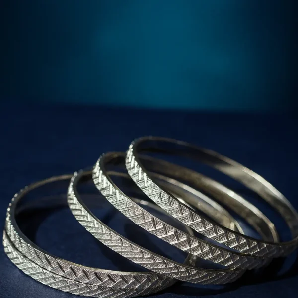 Silver Women Bangles Bracelet - Set of 4